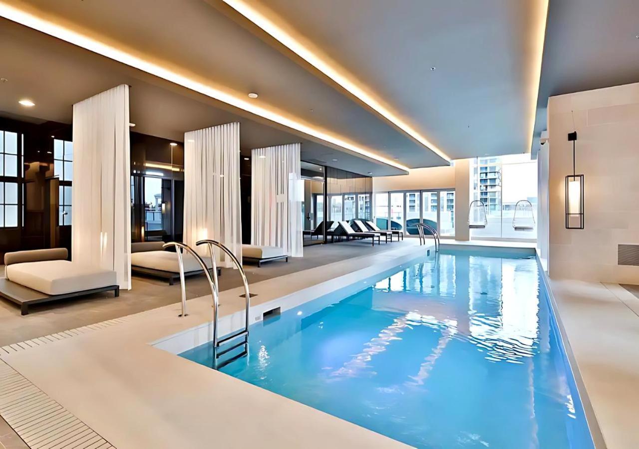 Spectacular Skyline Views - Downtown Montreal - Luxury Condo & Penthouse ภายนอก รูปภาพ